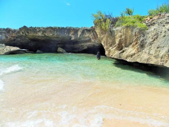 Apartamento Amueblado Caribe, Santo Domingo A 10 Minutos Del Aeropuerto Internacional De Las Americas Dış mekan fotoğraf